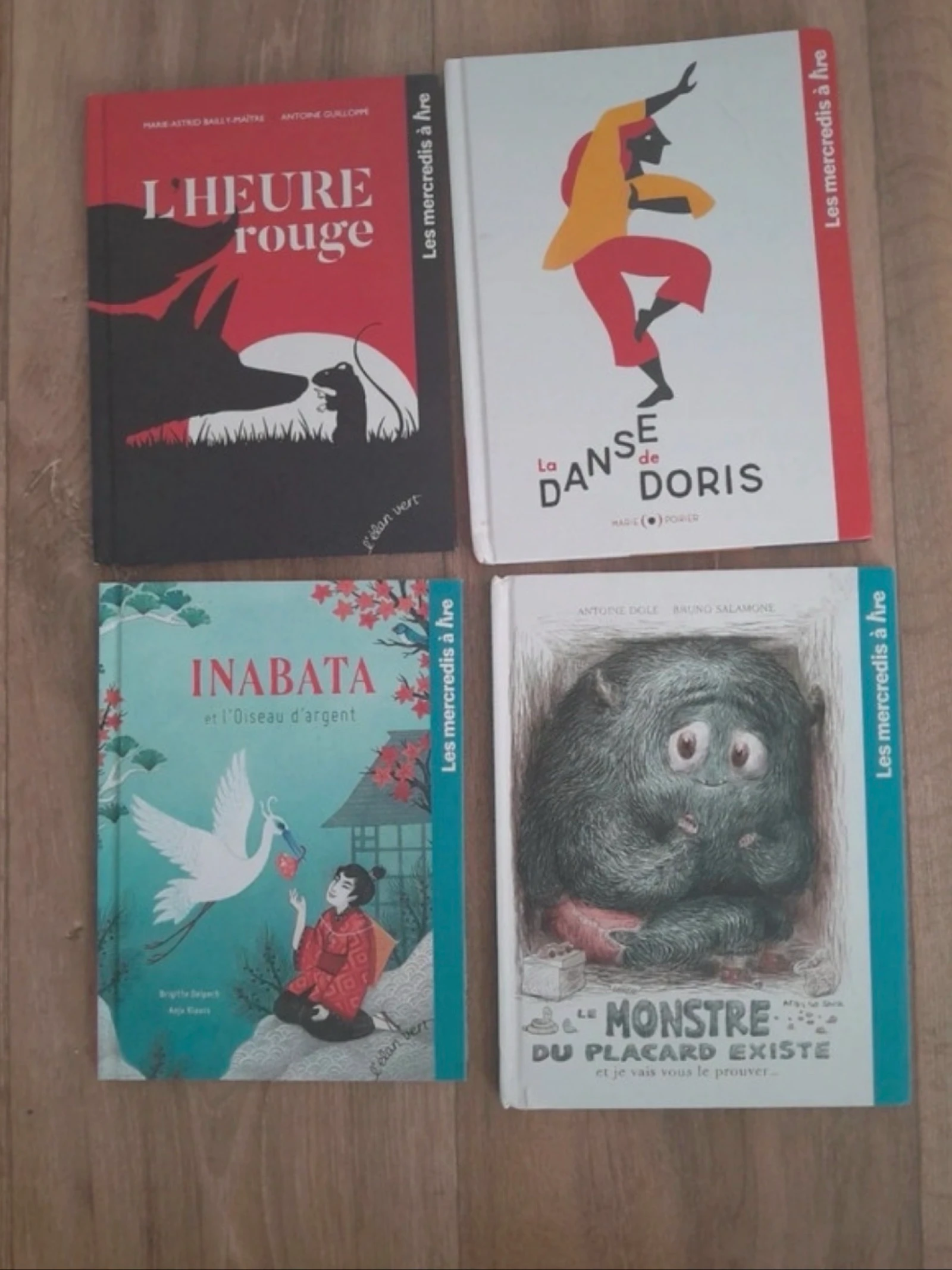 Lot de 4 lives 